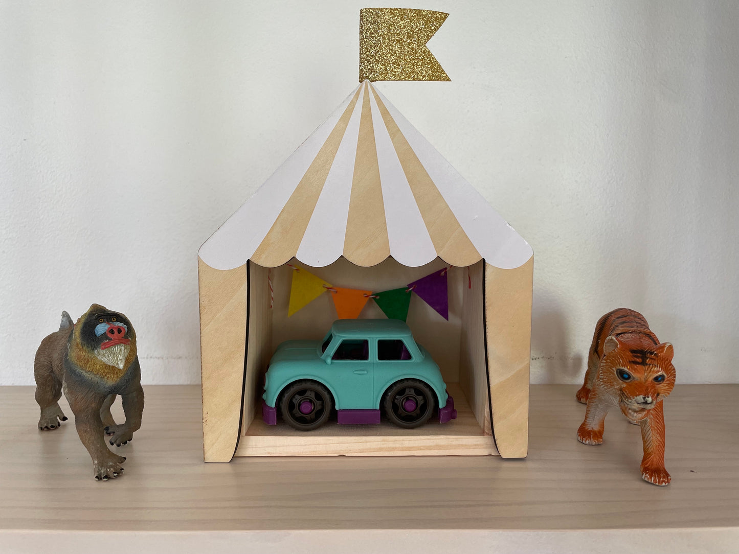 Circo de madera